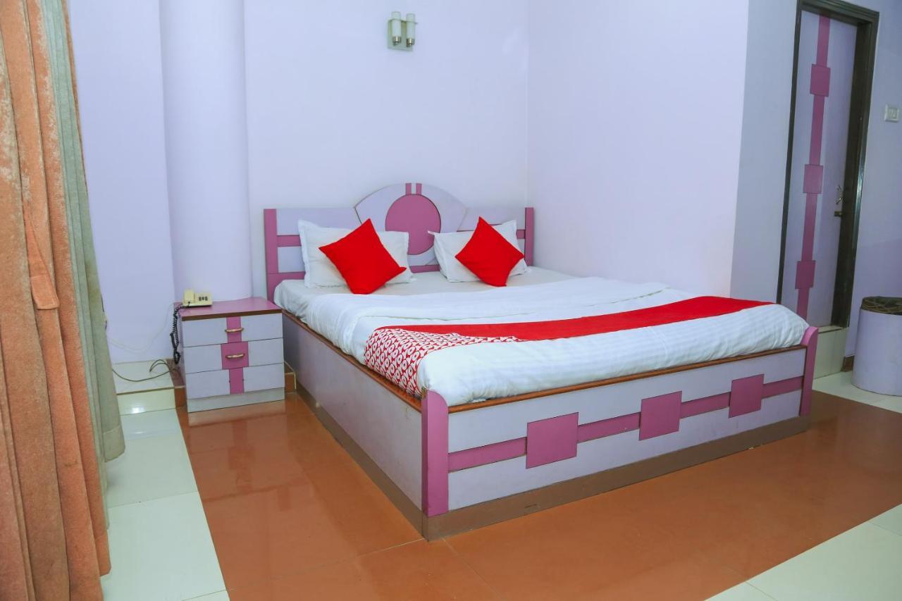 Oyo Somraj Regency Hotel Agartala Exterior foto