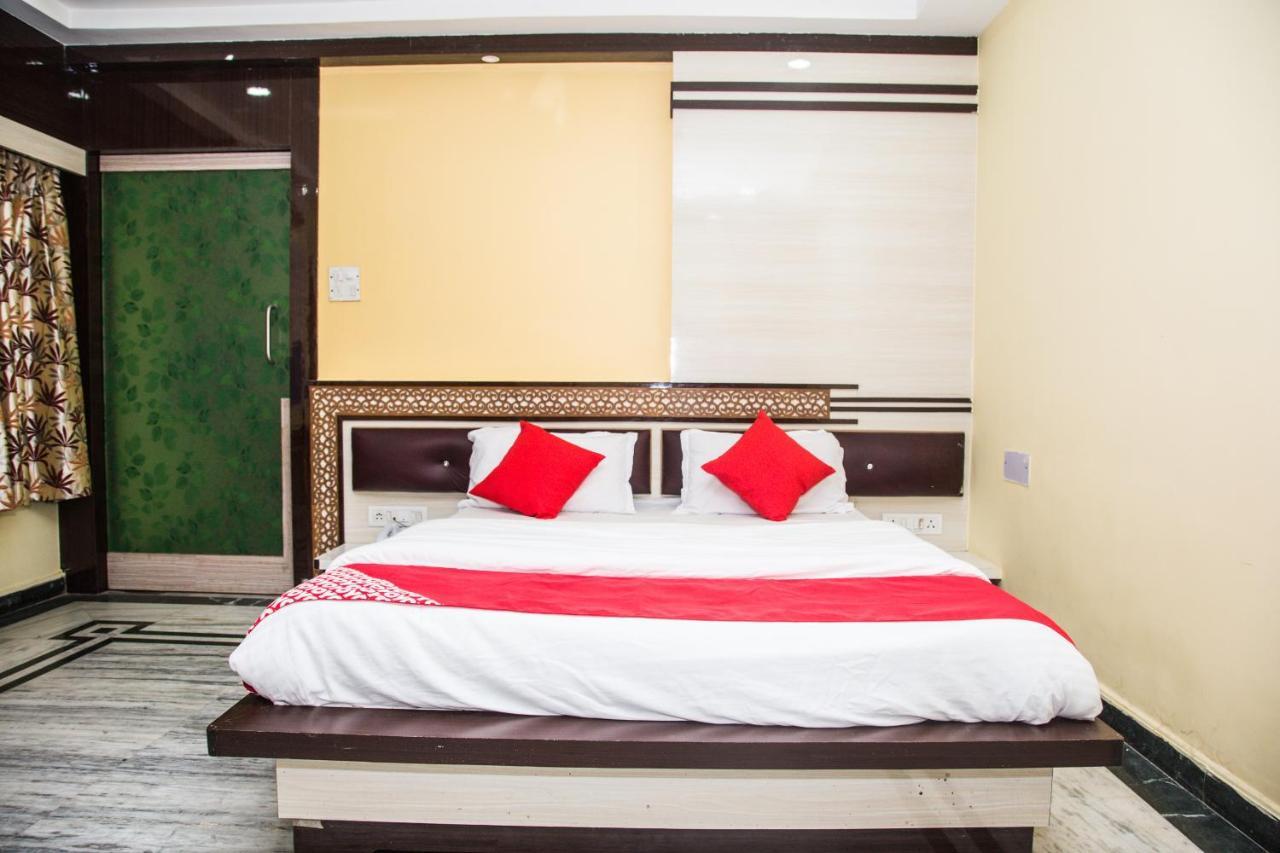 Oyo Somraj Regency Hotel Agartala Exterior foto